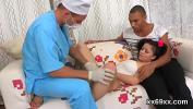 Download Film Bokep Experienced doctor masturbates lovely sweetie spread snatch in threesome 3gp