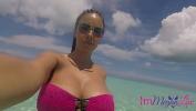 Bokep Full UNDERWATER CLOSEUP TEASE IN THE HOTEL POOL IN CUBA ImMeganLive comma MeganLive comma IMLProductions terbaru 2022
