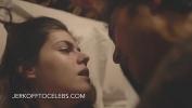 Vidio Bokep Alexandra Daddario showing her tits and ass in her new movie online