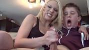 Bokep Video blonde milf helps to jerk off teen terbaru