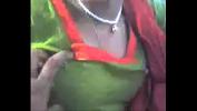 Nonton Film Bokep desi sangali Village Girl showing boobs to lover outdoor hot