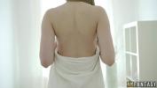 Nonton Video Bokep Curvy hot girl drains her massager terbaik
