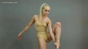 Video Bokep Russian teenie does naked spreads