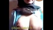 Video Bokep Terbaru Cewek jilbab bugil tete gede hot