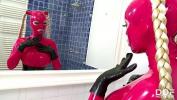 Bokep Online Busty bathroom action makes Latex Lucy apos s lover apos s balls explode over her big tits terbaru
