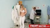 Bokep 2020 Blonde babe Samantha Jolie went to dirty fetish clinic to see dirty doctor mp4