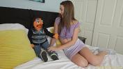 Bokep Terbaru Lily Adams LOVES to fuck some puppet cock