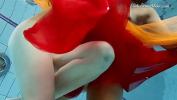 Video Bokep Terbaru Teens swimming naked in the pool all alone and horny terbaik