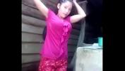 Vidio Bokep Desi cute girl show her nice figr mp4