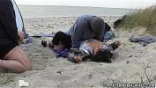 Download Bokep Slutwife fucked and creampied by strangers on the beach terbaru