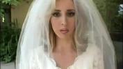 Video Bokep Blonde bride gets gang banged gratis