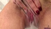 Bokep Video Sexy Girl Play Pussy Water Jet and Fingering Pussy after Washing in the Bath gratis
