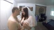 Nonton Film Bokep Slutty Bride Gets Plowed Minutes Before Wedding mp4