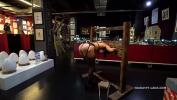 Bokep Baru Naughty Lada walks around the museum naked hot