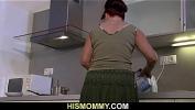 Bokep HD Lesbian fun with mom and at the kitchen gratis