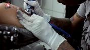Nonton Bokep Um documentario sobre tatuagens e ensaios sensuais mp4