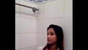 Vidio Bokep CUTE DESI NUDE BATH