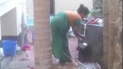 Nonton Film Bokep Spying neighbour bhabi boob hot