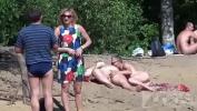 Download vidio Bokep Esposa chupando marido na praia 2 gratis