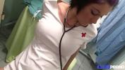Nonton Video Bokep Belle infirmiere aux gros seins baisee a la chaine gratis
