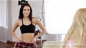 Bokep HD 18 year old university student Belle Knox loves big dicks slamming her throat comma so when hot blonde casting agent Skylar Green provides a nice meaty cock hot