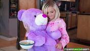 Vidio Bokep Stud sees the horny babe Natalia Queen getting nasty with her stuffed toy excl