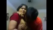 Film Bokep Amateur Indian couple kiss sensually close up terbaru