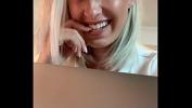 Download Film Bokep Ich war so geil im Office comma dass ich mich zum Orgasmus gefingert habe colon P 2020