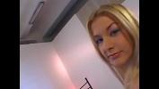 Bokep Hot Sexy blonde teen Natalli Dirossa gets penetrated by toys in POV action 2022