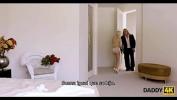 Video Bokep DADDY4K period Adorable nena con vestido blanco le da el co ntilde o a un viejo