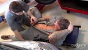 Bokep HD The mechanic in action