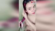 Nonton Video Bokep Lusty Thailand girl shaving and fingering her Asian pussy online