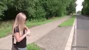 Video Bokep Teeny Anhalterin nach der Schule mit genommen und gefickt 3gp