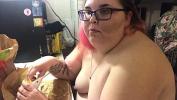 Download Film Bokep Topless bbw Burger King mukbang 2022