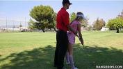 Nonton Bokep Sexy Golfer Girl gets on Her Knees for Dick terbaru