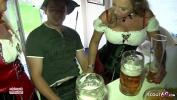 Nonton Video Bokep Bi Jenny und ihre reife Freundin ficken 18 Jahre jungen Typen nach Oktoberfest Party German Mature