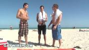 Nonton Video Bokep GAYWIRE Group Of Friends Hang Out On The Beach comma Then Head Home For Some Group Sex terbaru 2022