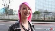 Film Bokep Shameless pink haired teen beauty pissing in public 2022